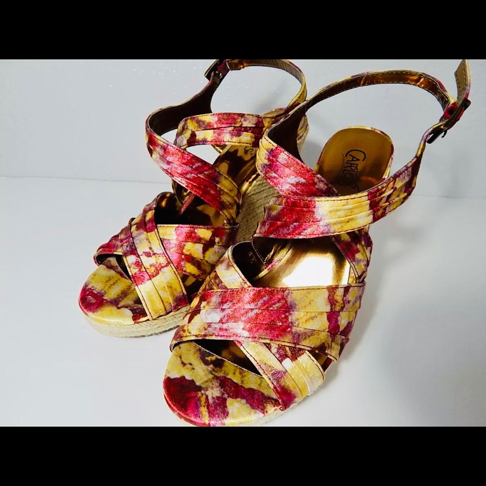 Carlos Santana Platform Wedges